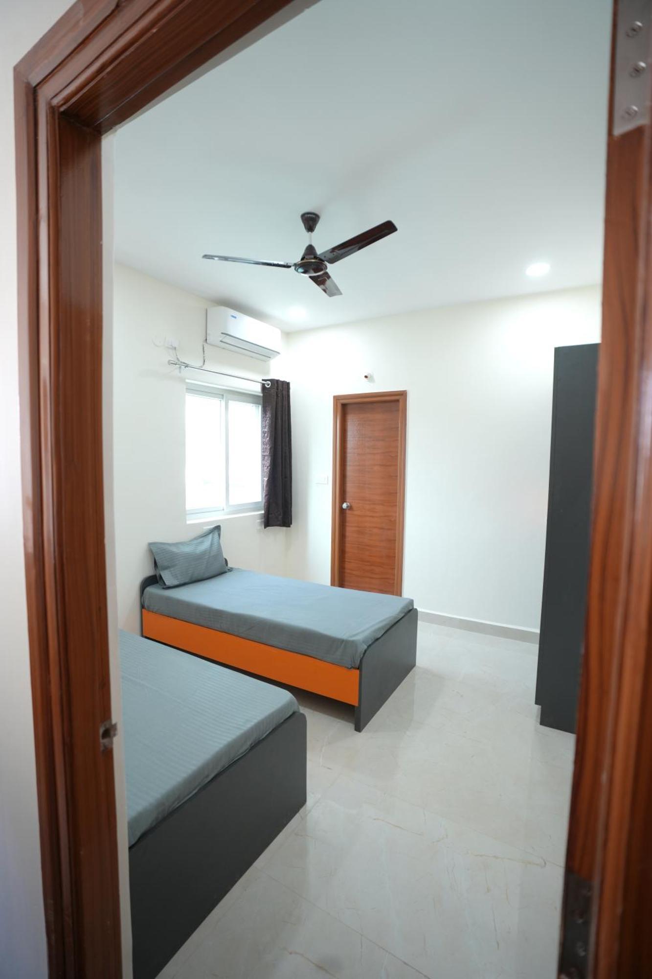 Olive-2 Coliving Pg Hostel Hyderabad Bagian luar foto